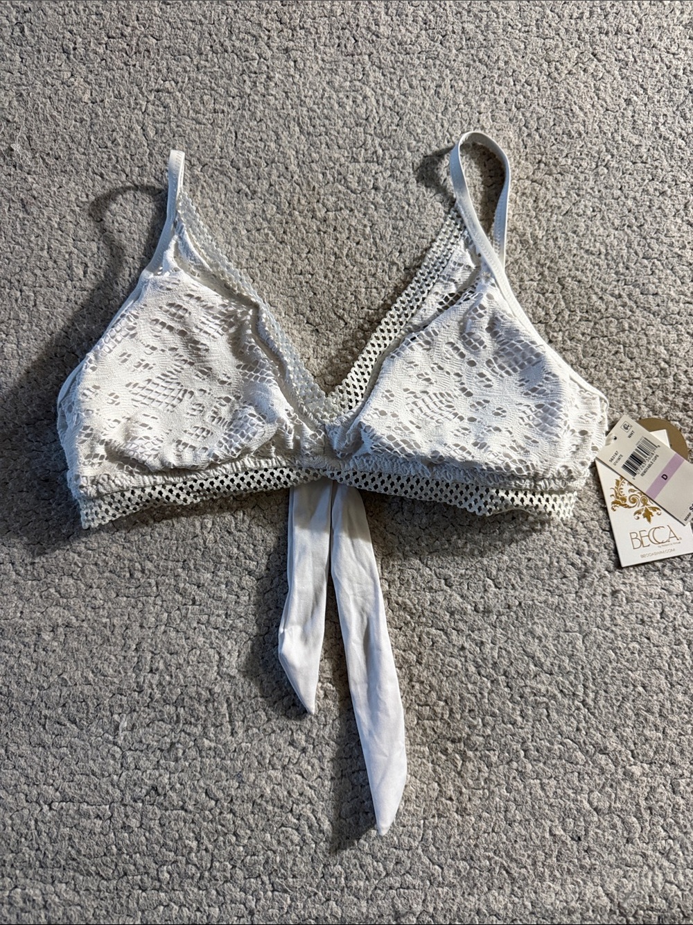 BECCA White Lace Crochet Tie-Back Bikini Top Size D New